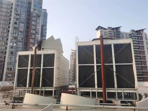 玻璃鋼冷卻塔和冷水機(jī)協(xié)同工作指南,玻璃鋼冷卻塔廠(chǎng)